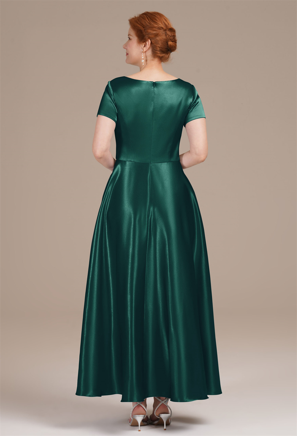 AW Omukama Hunter Green  Mother of the Bride Dresses